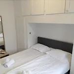Le Serra A2 شقة